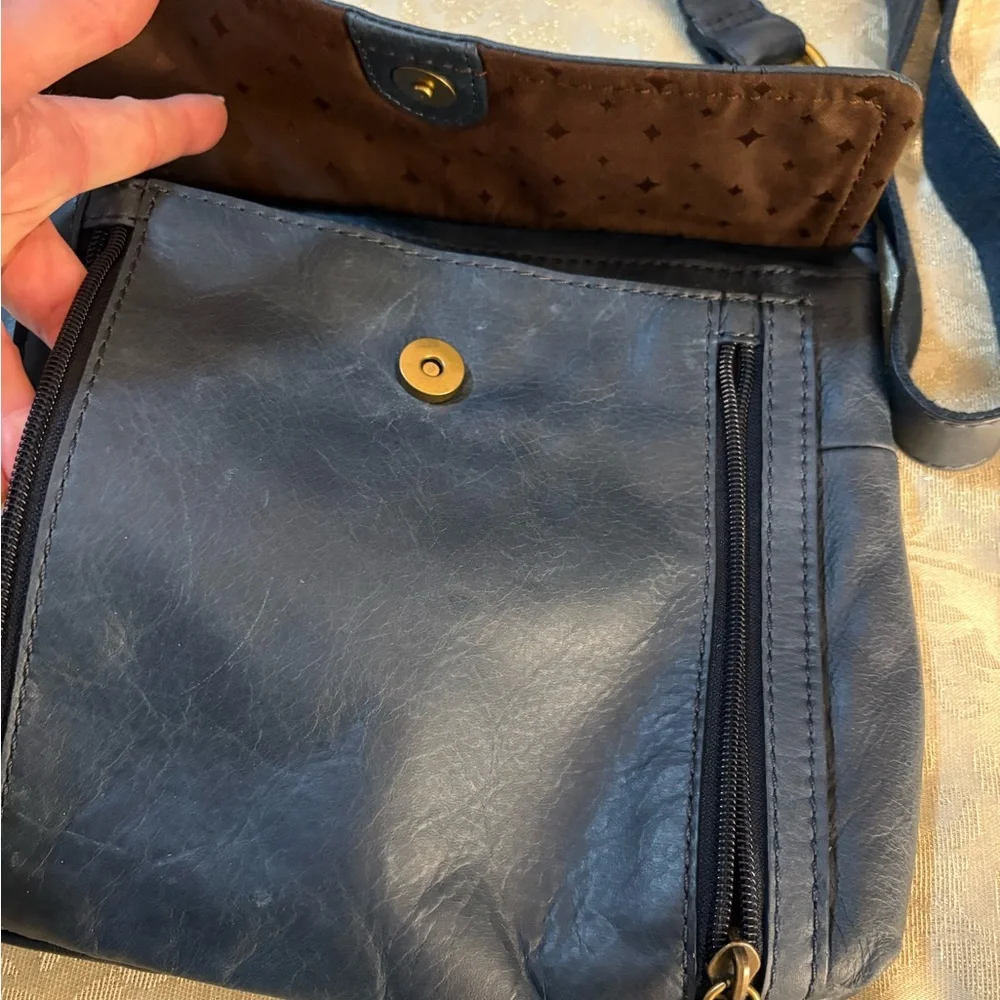 Fossil Men's Dark Blue Leather Messenger Bag